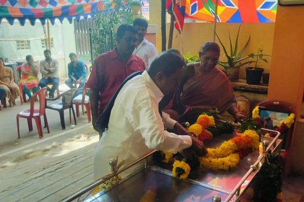 விடுதலைப் புலிகளின் முன்னாள் மூத்த தளபதி தாயார் மறைவு | Pulenthiran S Mother Died Tamil Nadu