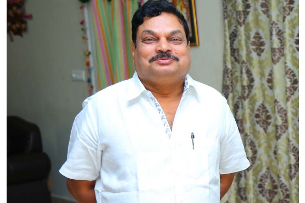 பிரபல தயாரிப்பாளர் திடீர் மரணம்... சோகத்தில் திரையுலகம் | B A Raju Passes Away Cardiac Arrest