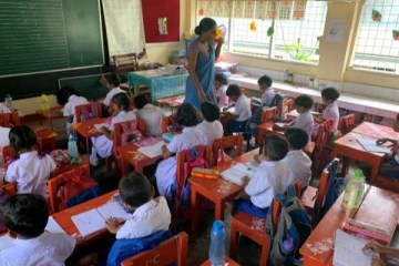 வவுனியாவில்  ஆரம்ப பிரிவில் கற்பித்த  ஆசிரியருக்கு கொரோனா