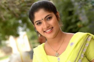 தாமிரபரணி பானுவை நினைவிருக்கா.. பல வருடம் கழித்து மீண்டும் ரீஎன்ட்ரி! லேட்டஸ்ட் போட்டோ