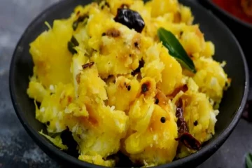 மரவள்ளிக்கிழங்கு மசியல் ரெசிபியா? கேரளா ஸ்டைலில் அடிபொலி சைட் டிஷ்