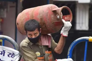 வணிக பயன்பாட்டுக்கான சிலிண்டர் விலை ரூ.268 உயர்வு - ஷாக் நியூஸ்