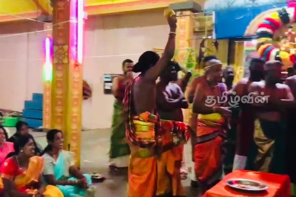 வவுனியாவில் 162,000 ரூபாய்க்கு ஏலத்தில் விற்கப்பட்ட மாம்பழம் (Photos) | A Mango Sold Rs 162 000 An Auction In Vavuniya