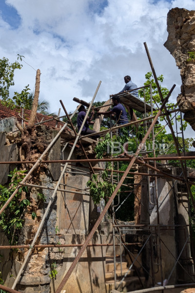 இடிந்து விழுந்த யாழ். மந்திரிமனை : பாதுகாப்பதற்கான பணிகள் ஆரம்பம் | Work Begins To Protect Manthiri Manai From Damage
