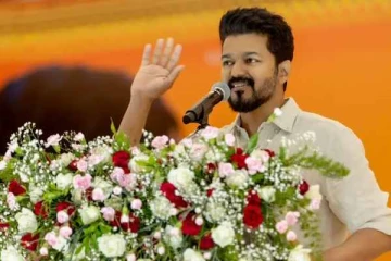 அதிகாரப்பூர்வமாக அமர்க்களமாக வந்தது விஜய்யின் கட்சியின் பெயர்- என்ன தெரியுமா?