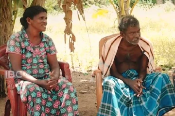 பதுங்கு குழி மூடிப் பார்வையை இழந்தவர்! (Video)