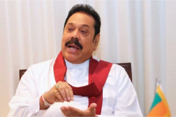 19ஆம் திருத்தச் சட்டத்தை நடைமுறைப்படுத்தும் பத்திரத்தை இன்று கையளிக்கவுள்ளார் மகிந்த