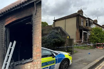 அலறல் சத்தம் கேட்ட அக்கம் பக்கத்தினர்... உயிருடன் தீயில் கருகிய இருவர்: லண்டனில் சம்பவம்