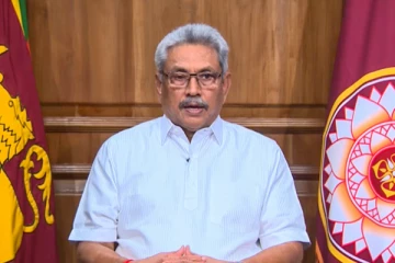 ජනපති අද අලුයම සිදු කළ දේ..නව අගමැති කවුරු වෙයි ද?(PHOTOS)