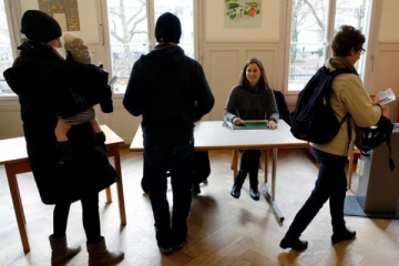 எச்சரிக்கும் விவசாயிகள்.. பல முக்கிய முடிவுகளை எடுக்கவிருக்கும் சுவிஸ் மக்கள்!