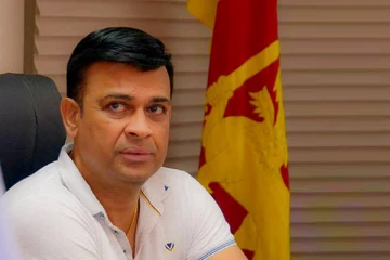 அனைத்து அரசியல் மேடைகளிலும் பாடுவதற்கு தயார்: ரஞ்சன் ராமநாயக்க திட்டவட்டம்