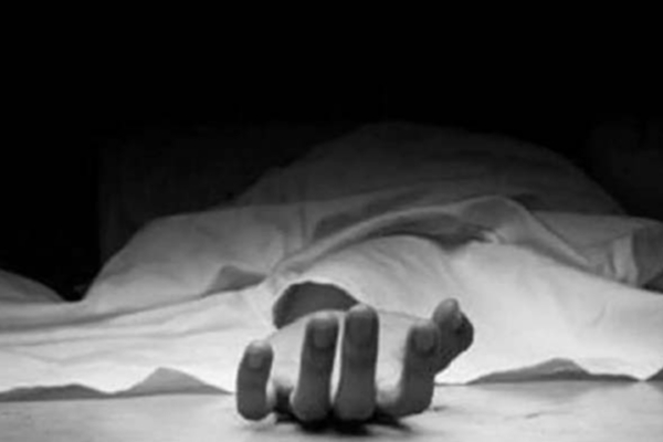 நெயில் பாலிஷ் குடித்த 7ம் வகுப்பு மாணவி! பரிதாபமாக உயிரிழந்த சோகம் | Mother Angry Fight Student Death