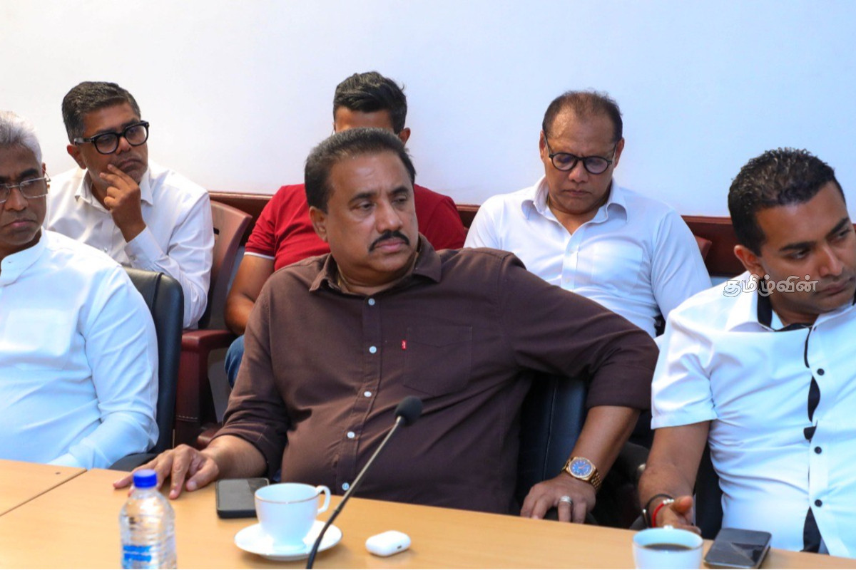 மீண்டுமொரு பொருளாதார நெருக்கடி: ஜனாதிபதியிடம் எதிர்க்கட்சிகள் முன்வைத்துள்ள கோரிக்கை | Economic Crisis Opposition Parties Request