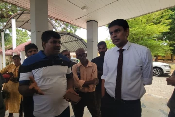 வெறிச்சோடிய யாழ் சாவகச்சேரி மருத்துவமனை; நோயாளிகள் இடமாற்றம்!