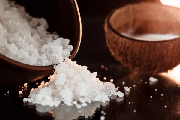 கண் திருஷ்டி, ராகு- கேது தோஷம் போக்கும் சக்தி வாய்ந்த கல் உப்பு பரிகாரம் | Spiritual Benefits Of Taking Salt Water Bath