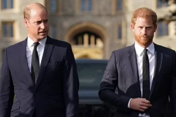 இளவரசர் ஹரியை தனியறையில் நையப்புடைத்த சகோதரர் வில்லியம்: காரணம் மேகன் மெர்க்கல்