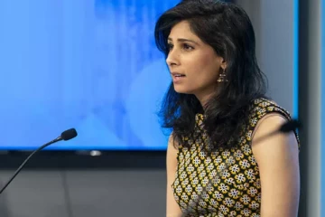 இலங்கை வந்தார் கீதா கோபிநாத் ; முக்கிய மாநாட்டில் பங்கேற்ப்பு