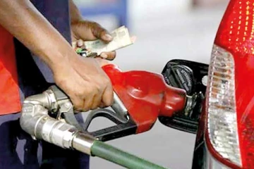 ඩීසල් රුපියල් 48ක්...පෙට‍්‍රල් රුපියල් 15ක්..පෙබරවාරි මාසෙ වෙනදේ මෙන්න.