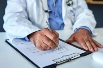 மருத்துவர்களின் மருந்துச் சீட்டுகளை வாசிப்பதில் சிரமமா? கவலையை விடுங்கள்