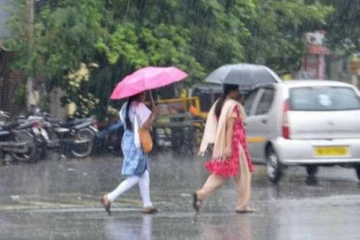 மாமல்லபுரத்தை நோக்கி நகரும் காற்றழுத்த தாழ்வு பகுதி  : இந்திய வானிலை ஆய்வு மையம்