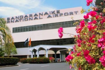 காலி முகத்திடல் தாக்குதல்; விமானநிலையத்தில் இருந்து திருப்பி அனுப்பப்பட்ட நபர்