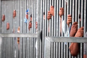 15 இலங்கை மீனவர்களுக்கு கடூழிய சிறைத்தண்டனை விதித்த நாடு!