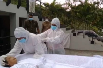 நோயினால் உயிரிழந்த தாய் - கொவிட்டுக்குள்ளான யுவதிக்கு அதிகாரிகள் செய்த நெகிழ்ச்சி  செயல்