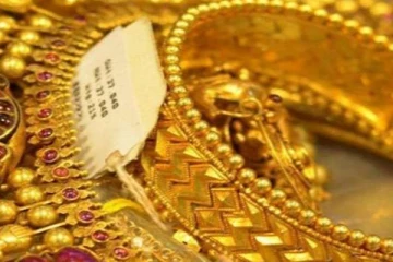 ஷாக் கொடுத்த தங்கம் விலை; ஒரே நாளில் இவ்வளவா?