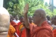 "රෝගීන් රෝහල්වලට නොයවා මරණයට තල්ලු කරනවා" – ඇඹිලිපිටිය සුවකිරීම් මධ්‍යස්ථානයට විරුද්ධව හිමිවරුන් හඬ අවදි කරයි