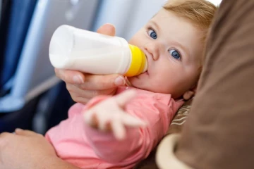 අලුතින් උපදින දරුවන් සඳහා ජාතික හැඳුනුම්පත් අංකයක්..!නවතම වැඩ පිළිවෙල මෙන්න..