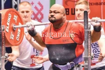 හොංකොං ගිහින් රන්සිළු ලංකාවට ගෙනා රන් පදක්කම.