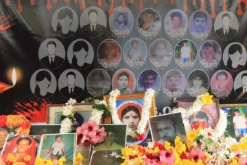 'குமாரபுரம் மனிதப் படுகொலை' - 27ஆவது ஆண்டு நினைவுதினம் இன்று (படங்கள்)