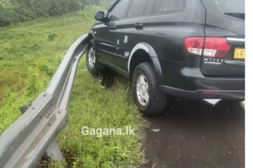 පාර්ලිමේන්තු මන්ත්‍රී ඩිලාන් පෙරේරා හදිසි රිය අනතුරකට ලක් වෙයි - (PHOTOS)