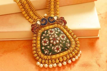 ரூ.50 ஆயிரத்தை நெருங்கும் தங்கம் விலை - கலக்கத்தில் மக்கள்!