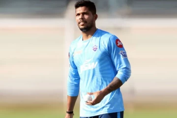 அவுஸ்திரேலிய தொடரிலிருந்து விலகிய இந்திய அணியின் முக்கிய வீரர்! உமேஷ் யாதவுக்கு கிடைத்த வாய்ப்பு