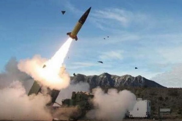 ரஷ்யாவை துல்லியமாக தாக்கும் அதிநவீன ‘அட்டாக்கம்ஸ்’ ஏவுகணை: அனுமதியளித்தது அமெரிக்கா | Us Agrees To Send Long Range Missiles To Ukraine