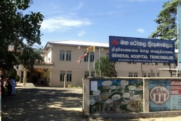 கத்திக்குத்துக்கு இலக்கான நிலையில் பெண்ணொருவர் வைத்தியசாலையில் அனுமதி