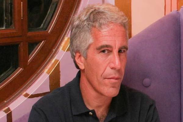 எப்ஸ்டீன் குற்றச்சாட்டு விவகாரம்: ஹிலாரி - பில் கிளின்டன் நேரில் முன்னிலையாகி வாக்குமூலம் | Hillary Bill Clinton Appear In Person And Testify