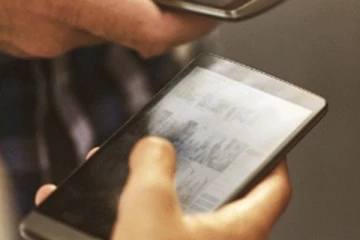 සමාජ මාධ්‍ය ඔස්සේ කෝටියකට අධික මුදලක් පුද්ගලයෙක් වංචා කරයි..