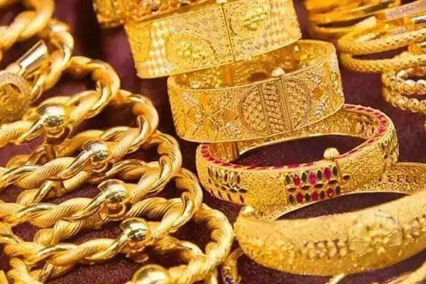 தங்க விலையில் அதிரடி மாற்றம் : வாங்கவுள்ளோருக்கு மகிழ்ச்சி தகவல் | Happy News Gold Price Reduced Today By 10000 Rs தங்க விலையில் அதிரடி மாற்றம் : வாங்கவுள்ளோருக்கு மகிழ்ச்சி தகவல் | Happy News Gold Price Reduced Today By 10000 Rs