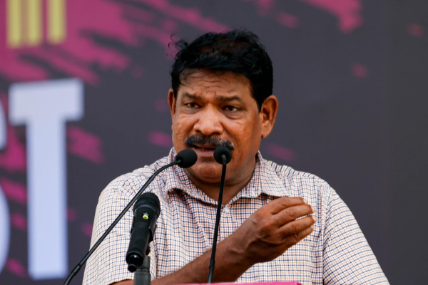 போலிப் பரப்புரை மூலம் இந்த ஆட்சியை எந்தத் தரப்பாலும் கவிழ்க்கவே முடியாது! அமைச்சர் சந்திரசேகர் | Minister Chandrasekar Statement