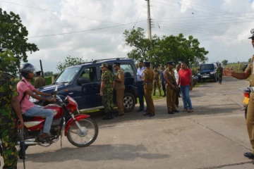 மட்டக்களப்பில் மோசமான செயலால் பெண் உட்பட மூவர் கைது