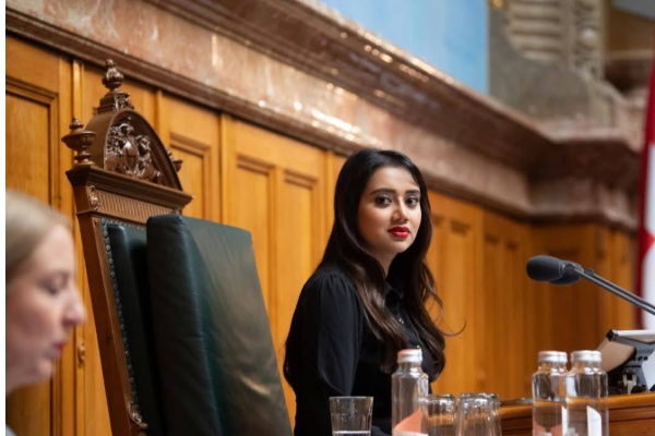 சுவிஸ் வரலாற்றில் முதன்முறையாக இலங்கைப் பெண்ணுக்கு கிடைத்த உயர் பதவி | Sri Lankan Elected To The Swiss Parliament