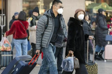 பிரித்தானியா, பிரான்ஸ், கனடா உள்ளிட்ட 8 நாடுகளுக்கு பயண விதிமுறைகளை தளர்த்திய பிரபல நாடு!