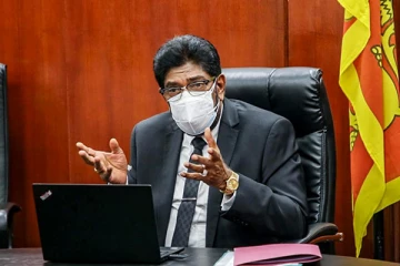 அமைச்சு பதவியை இராஜினாமா செய்யவுள்ள சுகாதார அமைச்சர்?