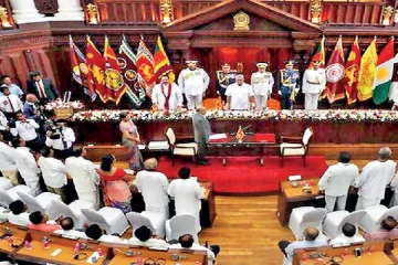 நாட்டிற்கு நகைச்சுவையாக மாறியுள்ள அரசதலைவரும் அமைச்சரவையும் - எதிர்க்கட்சி கிண்டல்