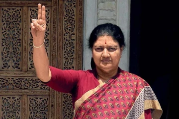 "எவ்வளவு பிரச்சினை இருந்தாலும் விவசாயிகளைக் காப்பாற்ற முன் நிற்க வேண்டும்" -  சசிகலா அறிக்கை