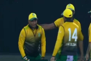 52 வயதிலும் அபாரமான கேட்ச்சை பிடித்த இலங்கை நட்சத்திர வீரர்! இணையத்தில் வைரல்