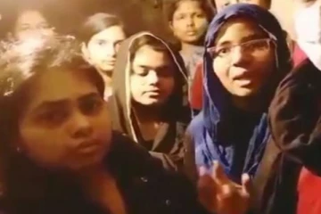 “நாப்கின்கூட இல்லாமல் கஷ்டப்படுறோம்” - உக்ரைனில் சிக்கித்தவிக்கும் தமிழக மாணவிகளின் நிலை