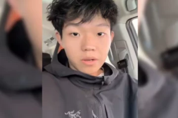 இரு தசாப்தங்களுக்கு முன் கடத்தப்பட்ட குழந்தை, சீன நீதிமன்றத்தில் ₹7.8 கோடி இழப்பீடு கோரிக்கை!